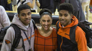 The Thompson brothers with their mom, Amy (Gina Ferazzi/LA Times).